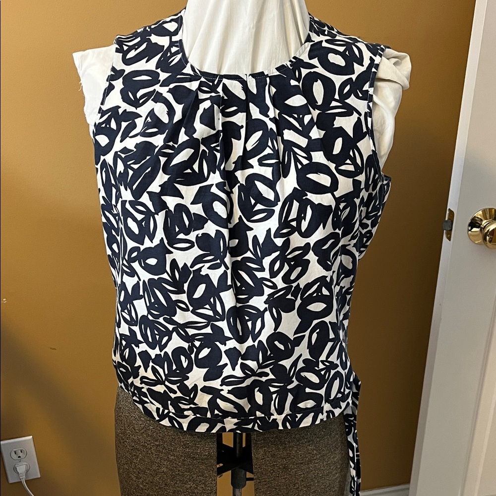 Talbots Navy and White Patterned Blouse